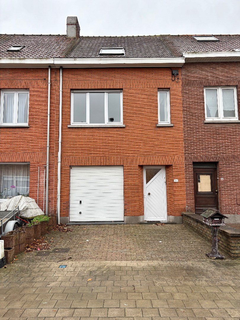Instapklare woning te koop in Harelbeke met 3 slaapkamers en 2 leefruimtes! - foto 1