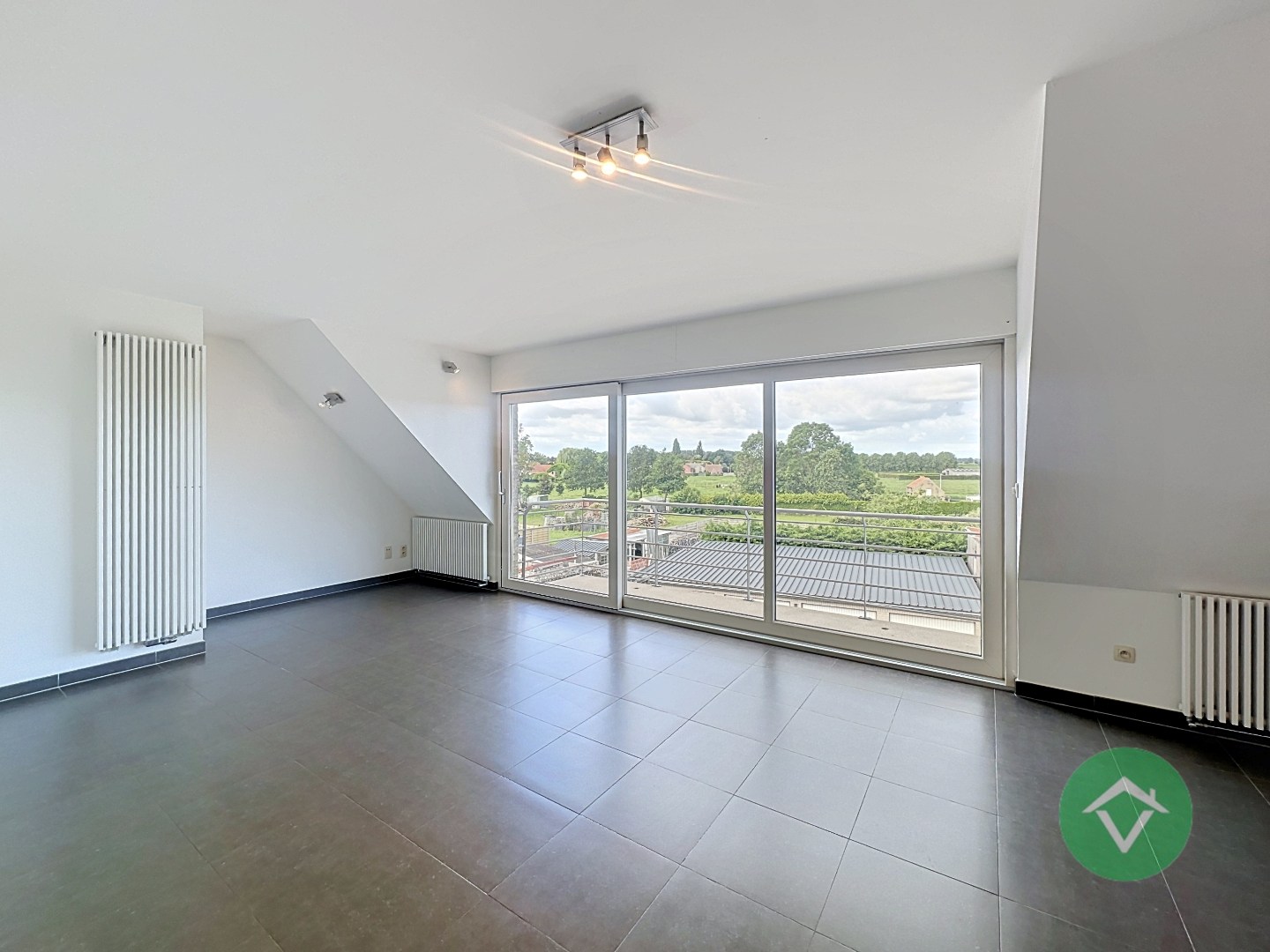Geïnstalleerd en lichtrijk appartement met twee slaapkamers te Zevekote, Gistel - foto 5