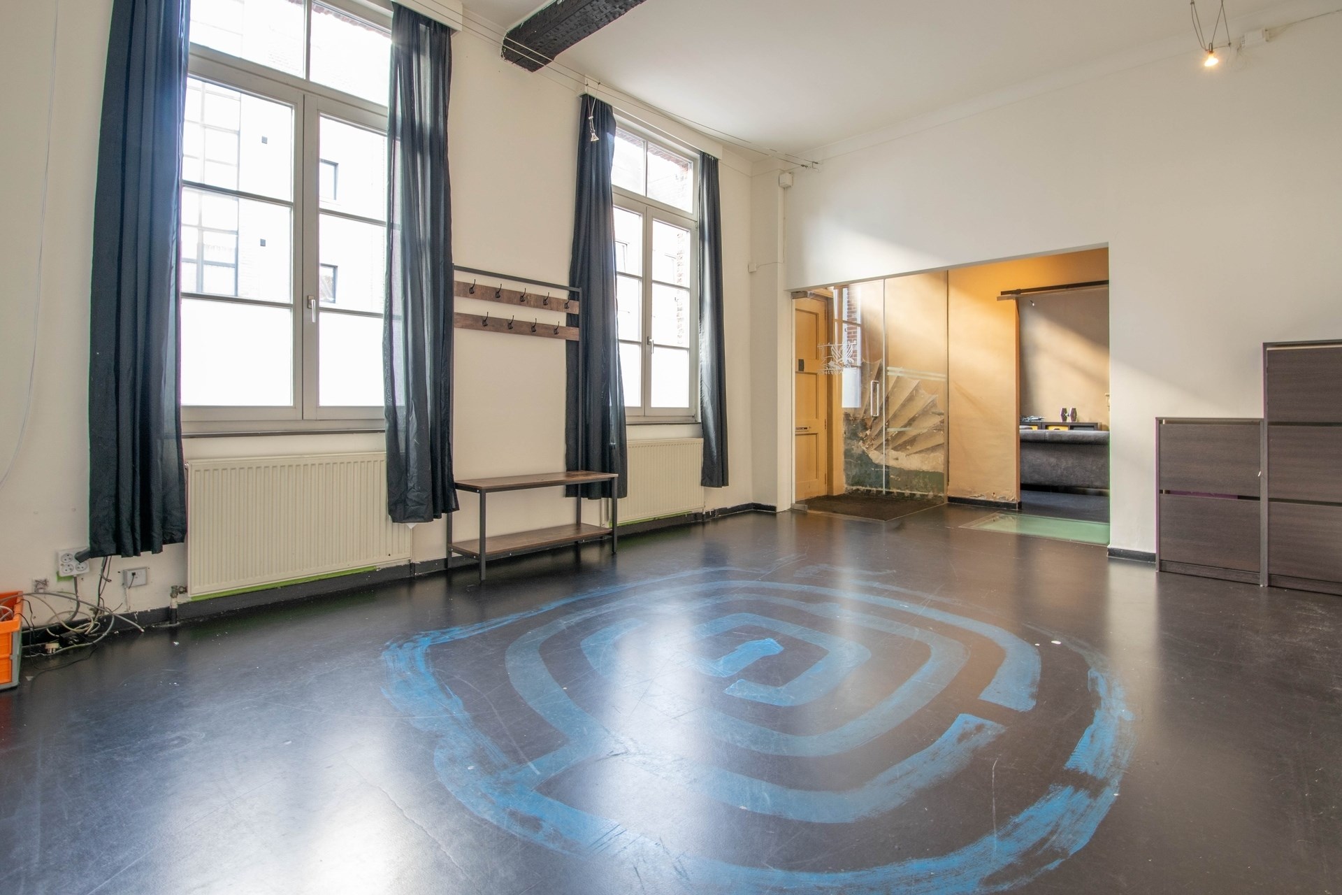 Karaktervolle woning met 4 slaapkamers en tal van mogelijkheden in het hartje van Sint-Pauwels - foto 4