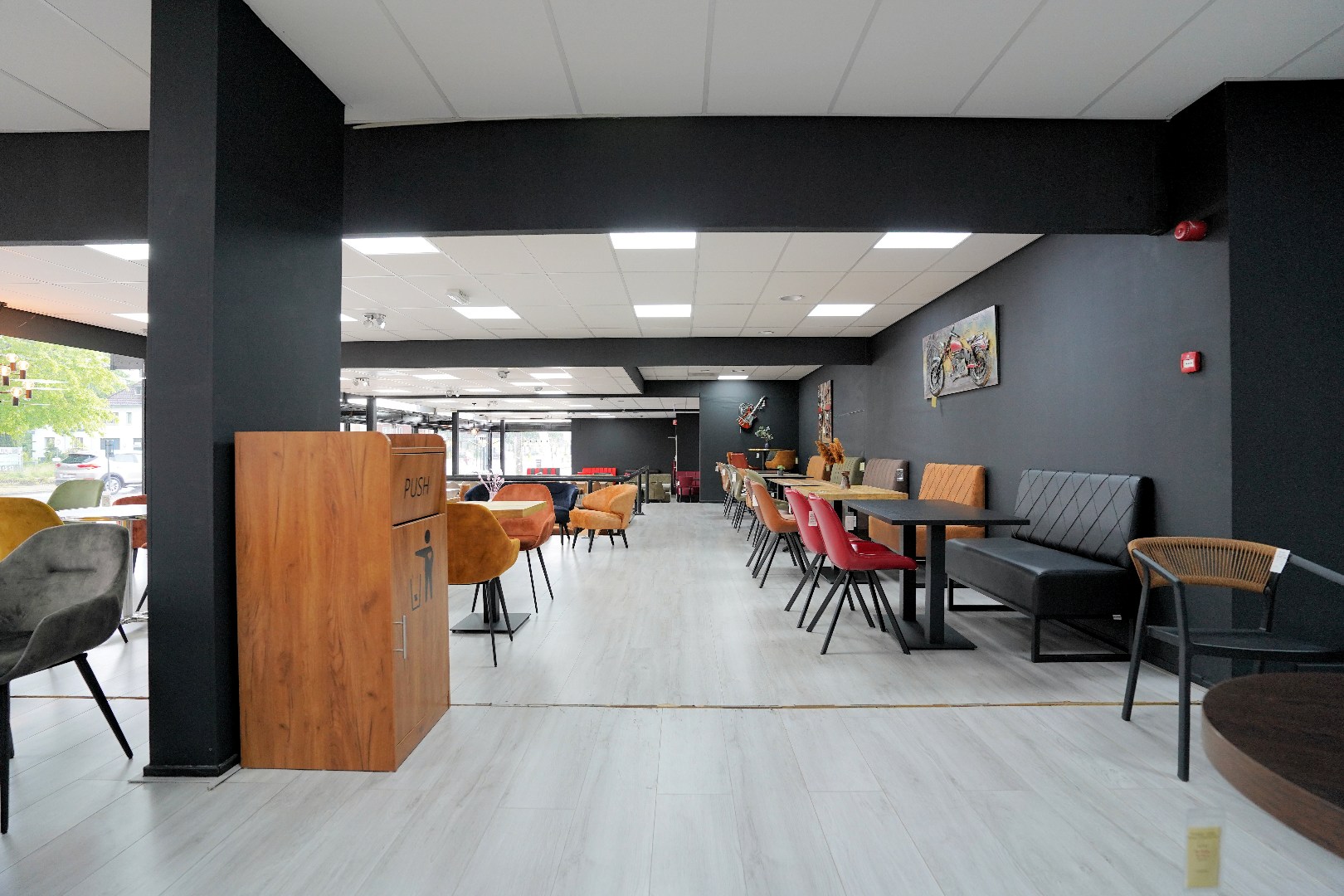 Commercial for rent in Genk - photo 4