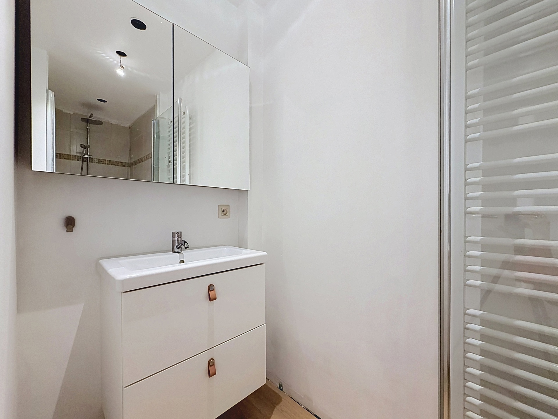 Appartement te huur in Hannut met 1 slaapkamer - foto 5