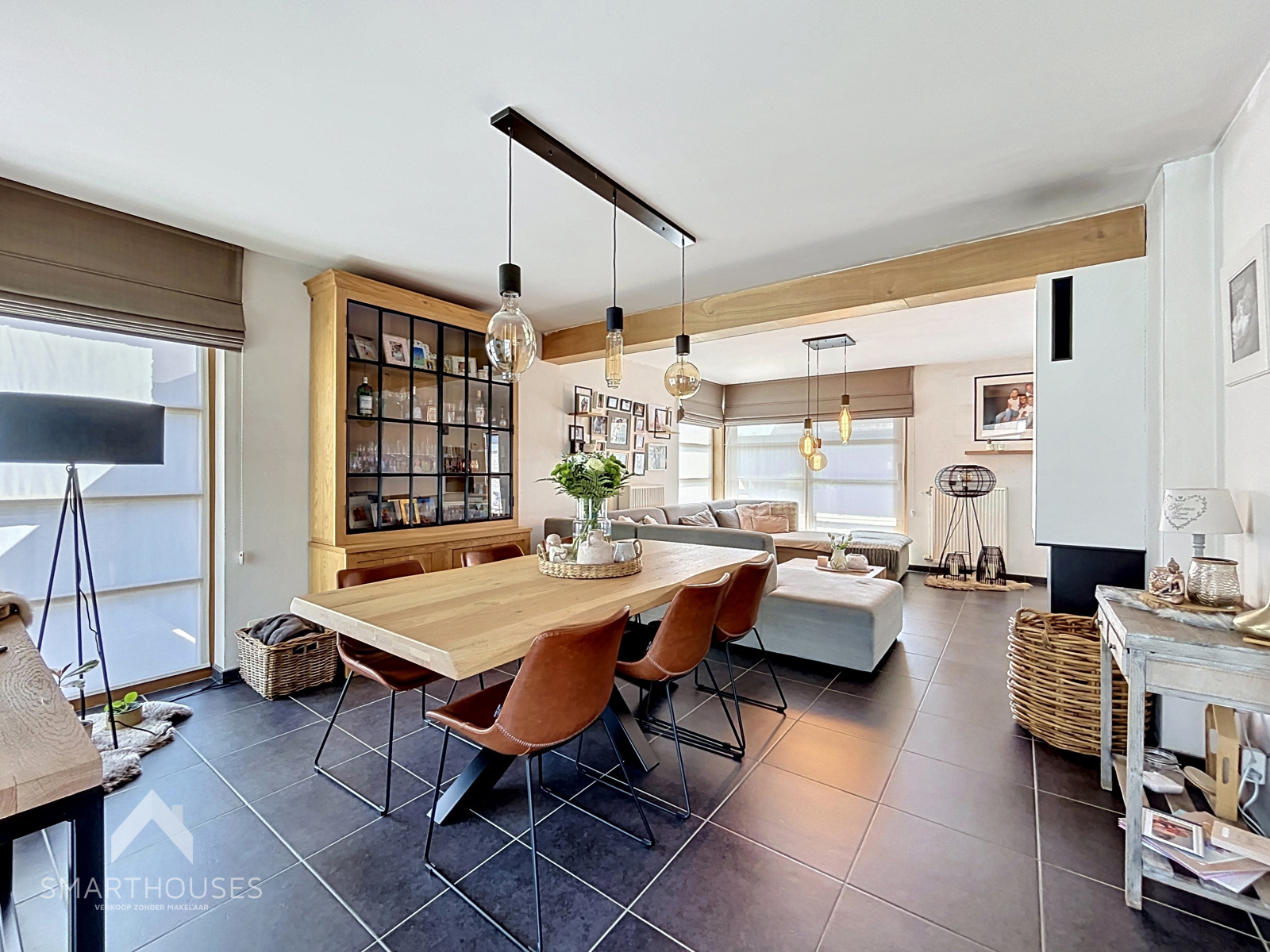Instapklare woning met 3 slpks, 2 garages en aangelegde tuin - foto 4
