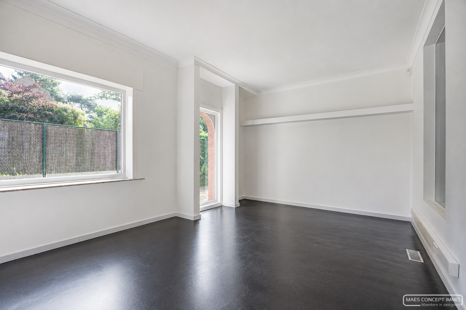 Unieke woning met atelier/ruime garage te koop in Waregem - foto 3