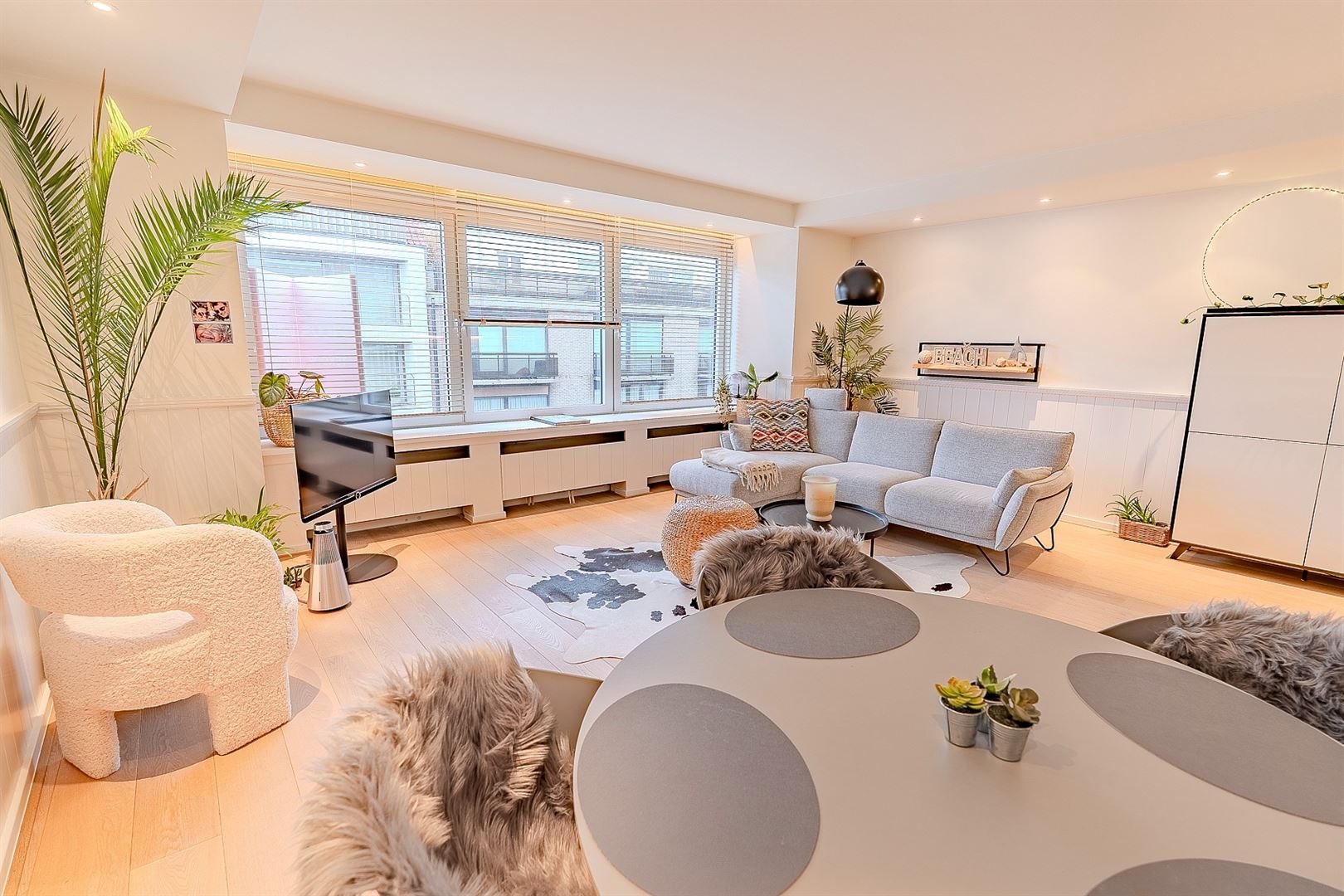 Apartment for sale in Knokke-Heist with 2 bedrooms - photo 2