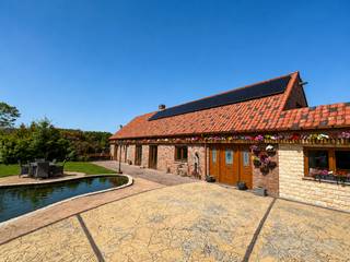 *** À VENDRE *** Rebecq - Bierghes - Charmante villa de type fermette offrant 4 chambres, un jardin et un vaste garage, idéalement située au...