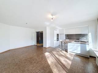 Cet appartement situé sur le Coupure Links offre l'équilibre parfait entre le charme d'un bâtiment de caractère et une finition moderne...
