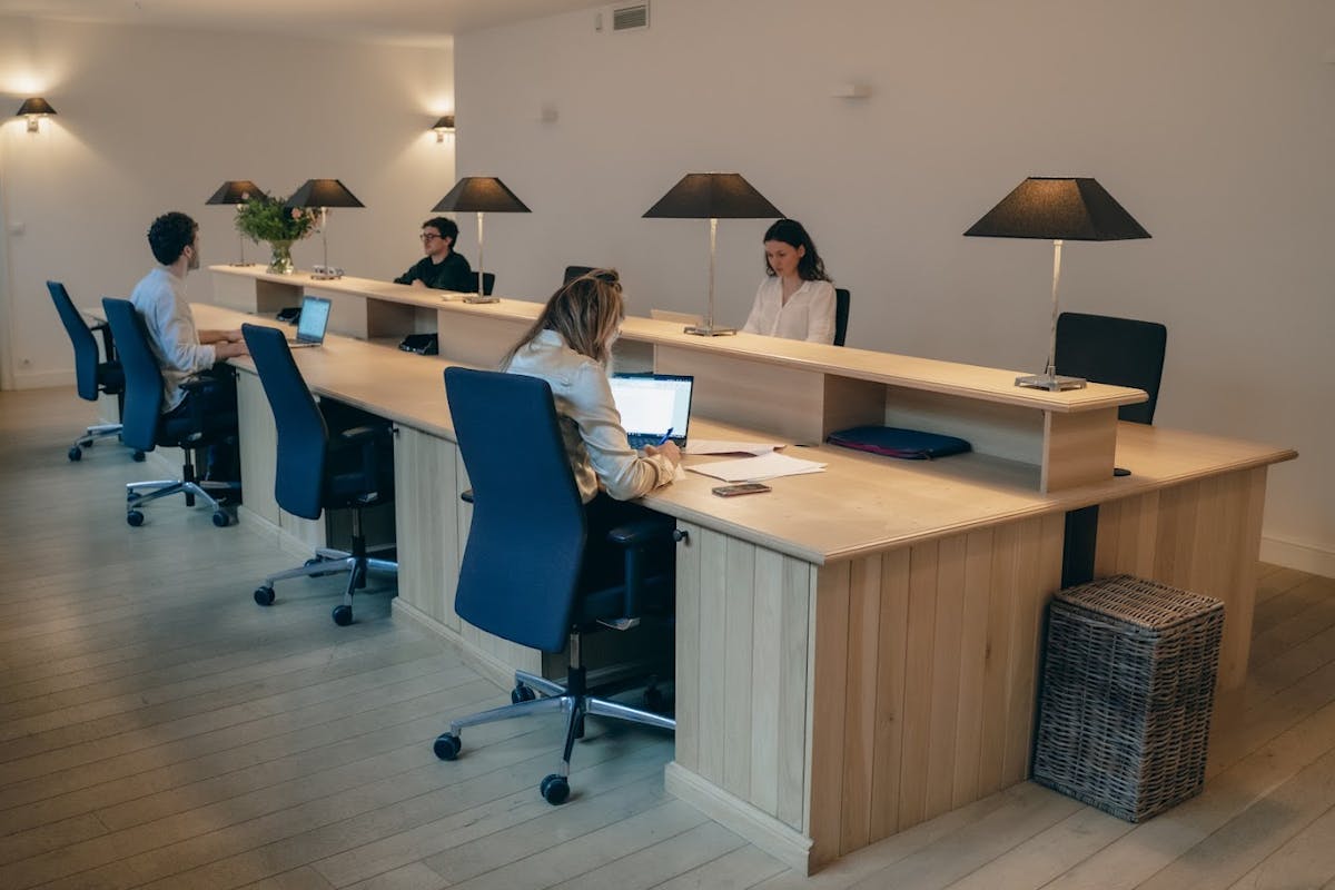 Office (380 m²) for rent in the center of Ghent - photo 5