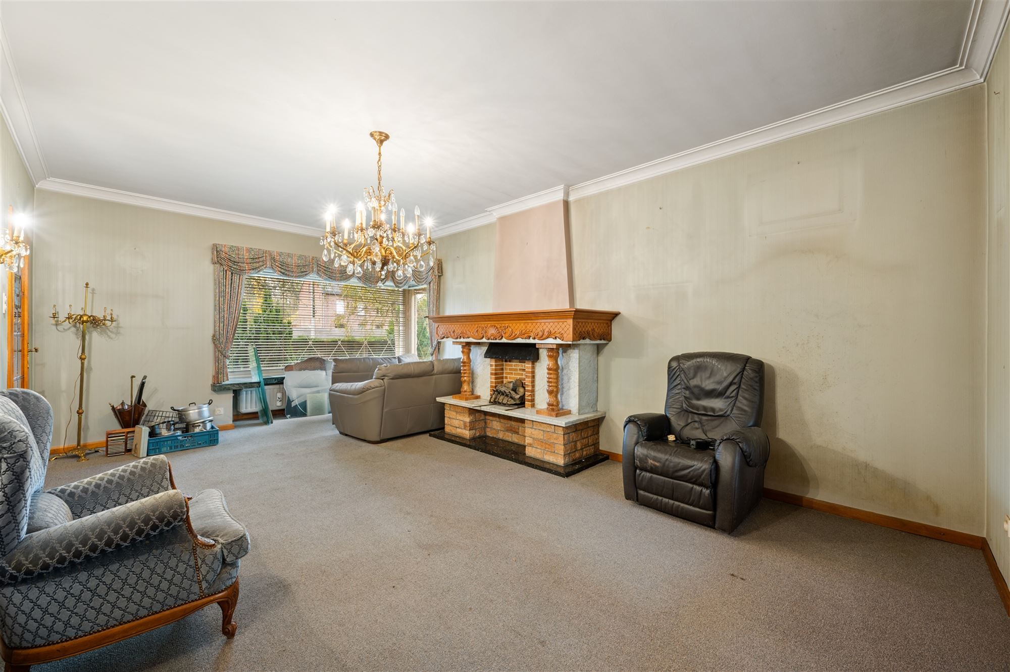 Villa renovatieproject met 2 kamers, tuin en garage - foto 4