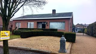 Instapklare gelijkvloerse woning in Tessenderlo-Ham – rust, ruimte en comfortOntdek deze charmante gelijkvloerse woning, gelegen in het groene en...