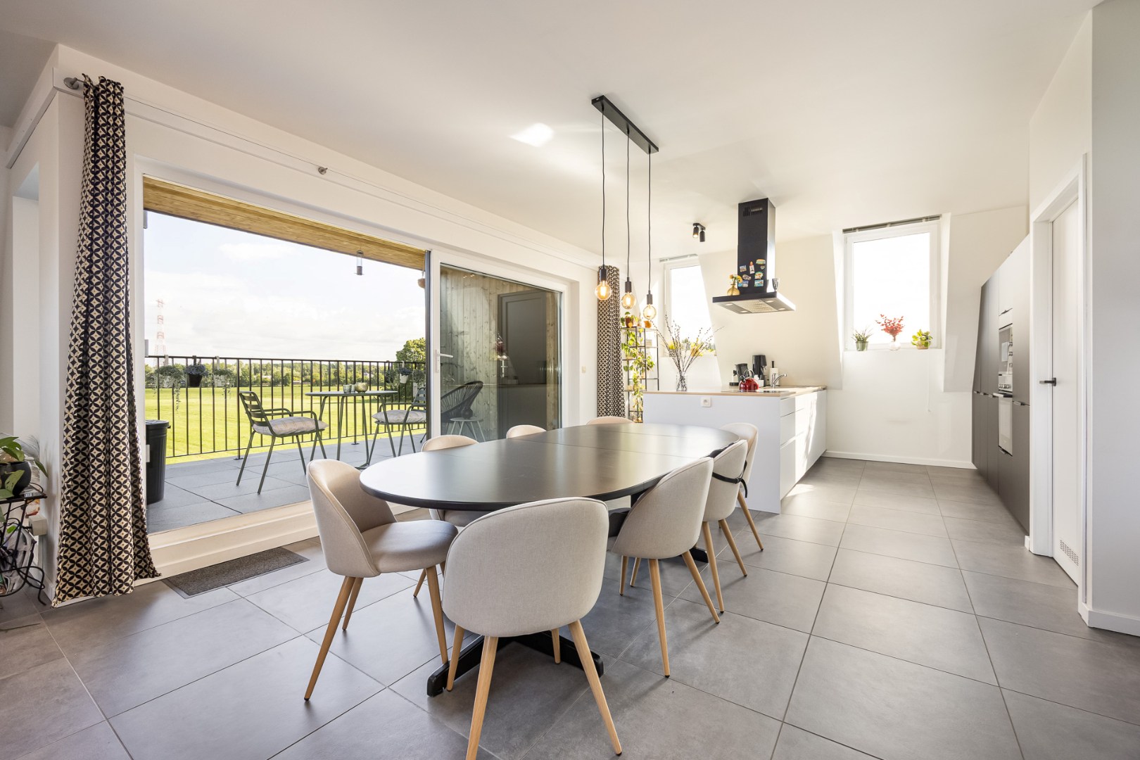 Prachtig, energiezuinig dak appartement met 3 slaapkamers, terras en carport - foto 5