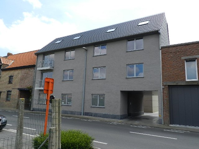 Halfopen appartement in centrum Langemark - foto 2