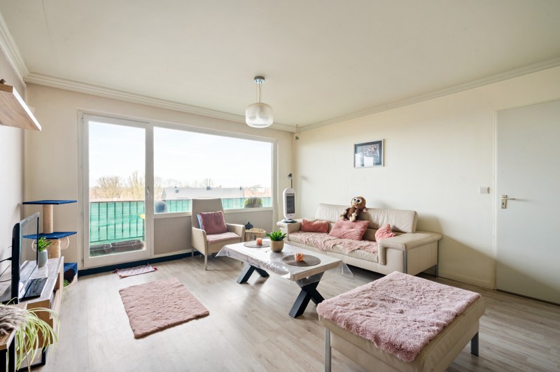 Betaalbaar appartement met 2 slaapkamers, zonnig terras en privatieve berging - foto 3