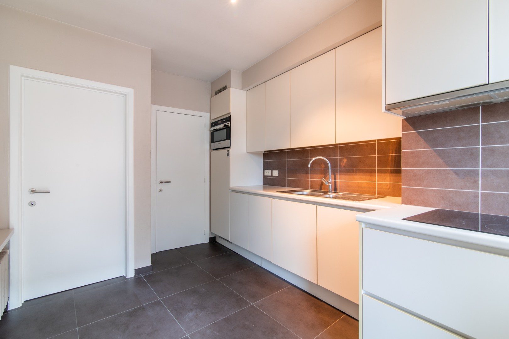Lichtrijk appartement in hartje Izegem - foto 4