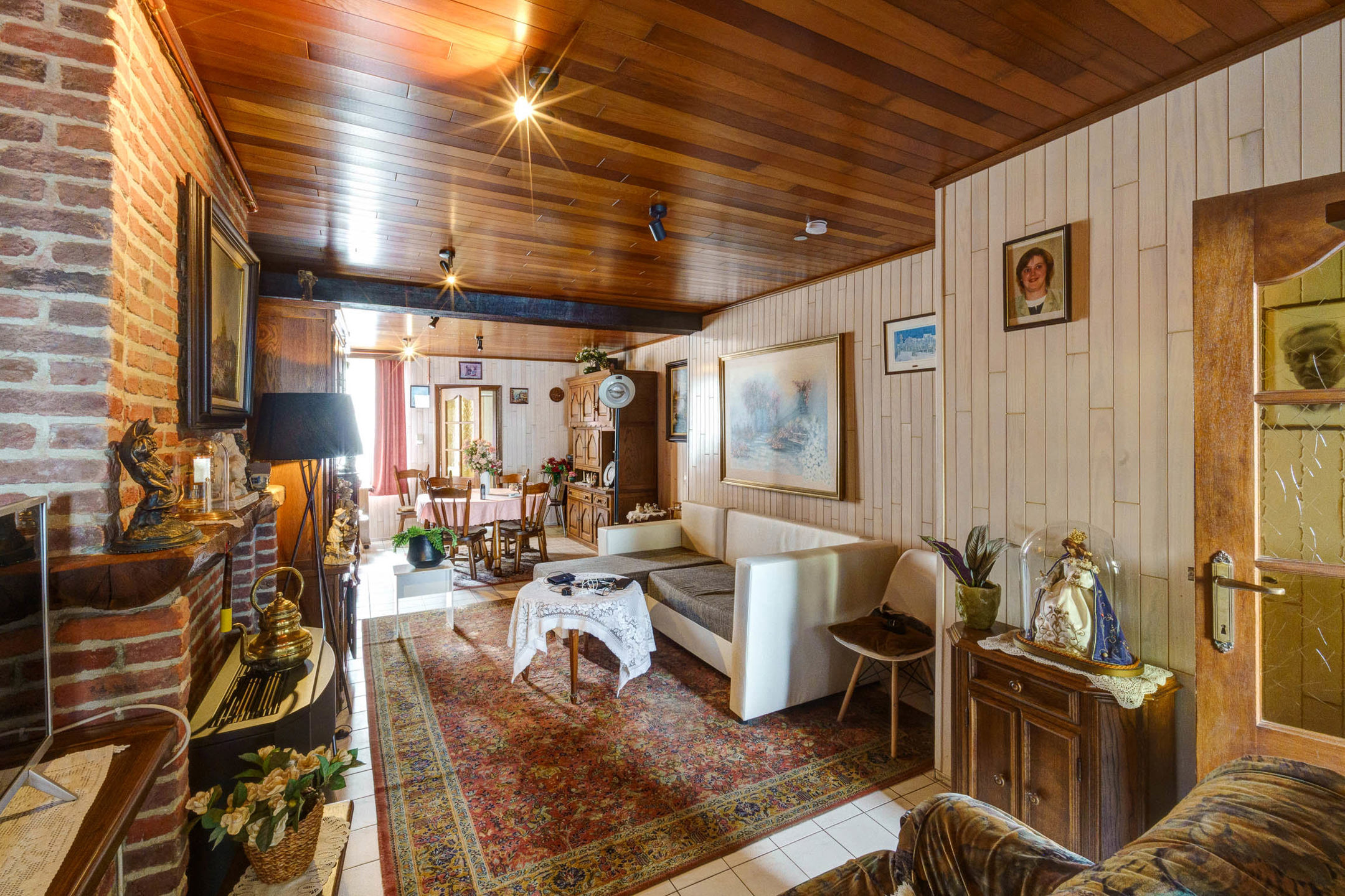 Te renoveren woning met 3 slaapkamers te Lier - foto 1