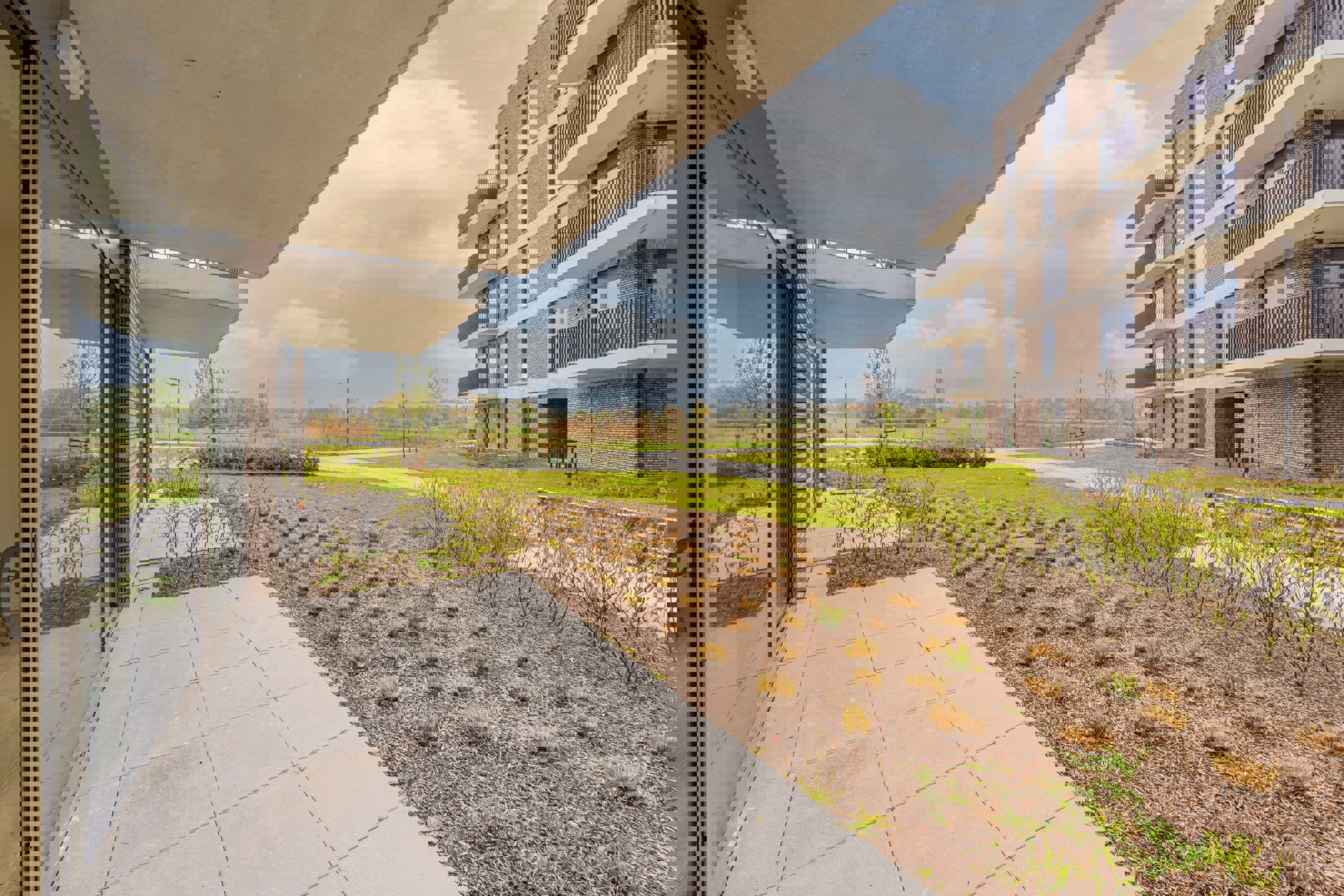 Gelijkvloersappartement met 2 slaapkamers en een zalig terras - foto 5