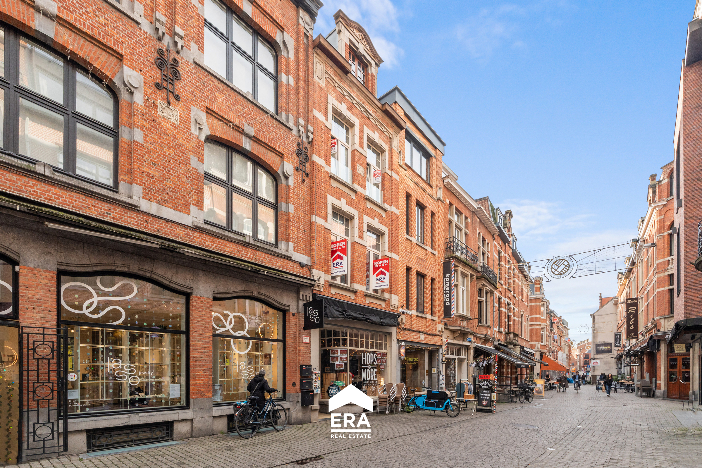 Commercial à vendre à Louvain avec 3 chambres - photo 2