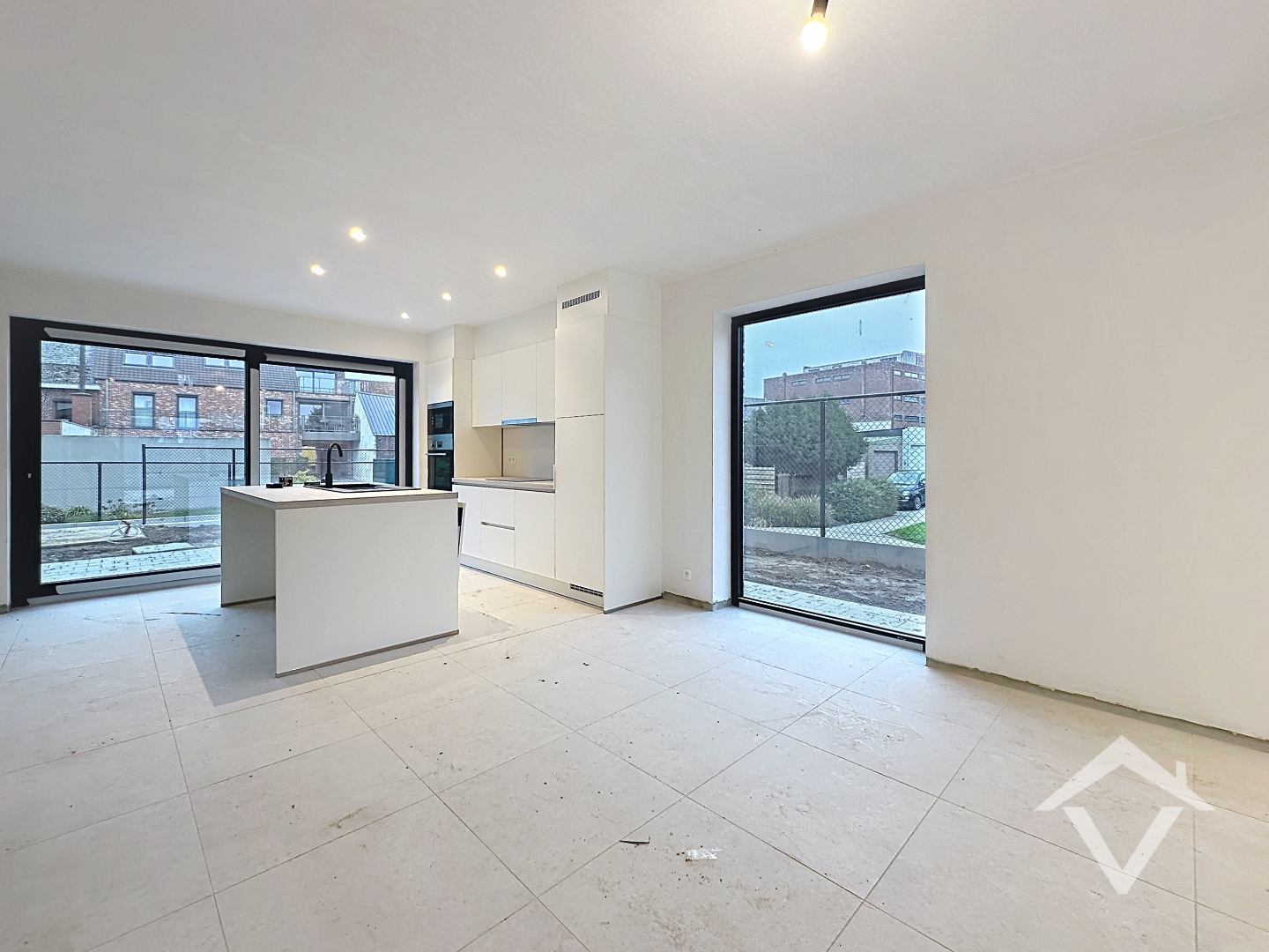 Woning met 3 slaapkamers en carport te Proven - foto 5