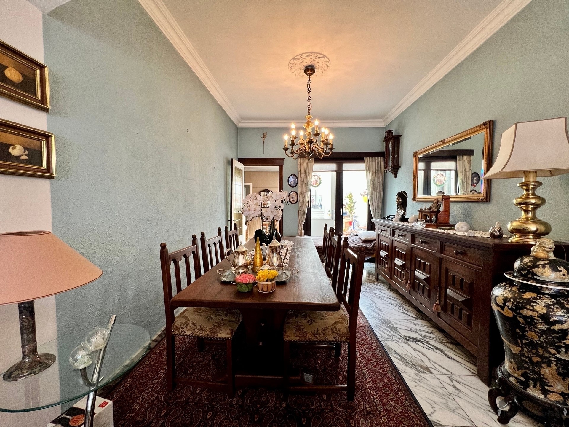 centrumwoning met veel ruimte en garage. - foto 5