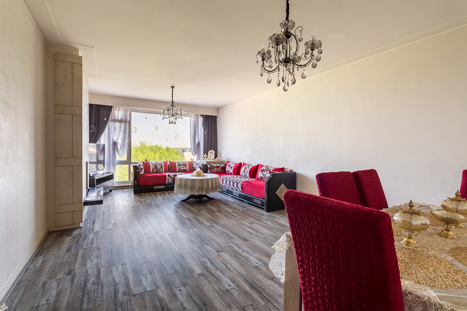 Appartement met 3 slpks, 2 bdks, 3 terrassen en parking - foto 2