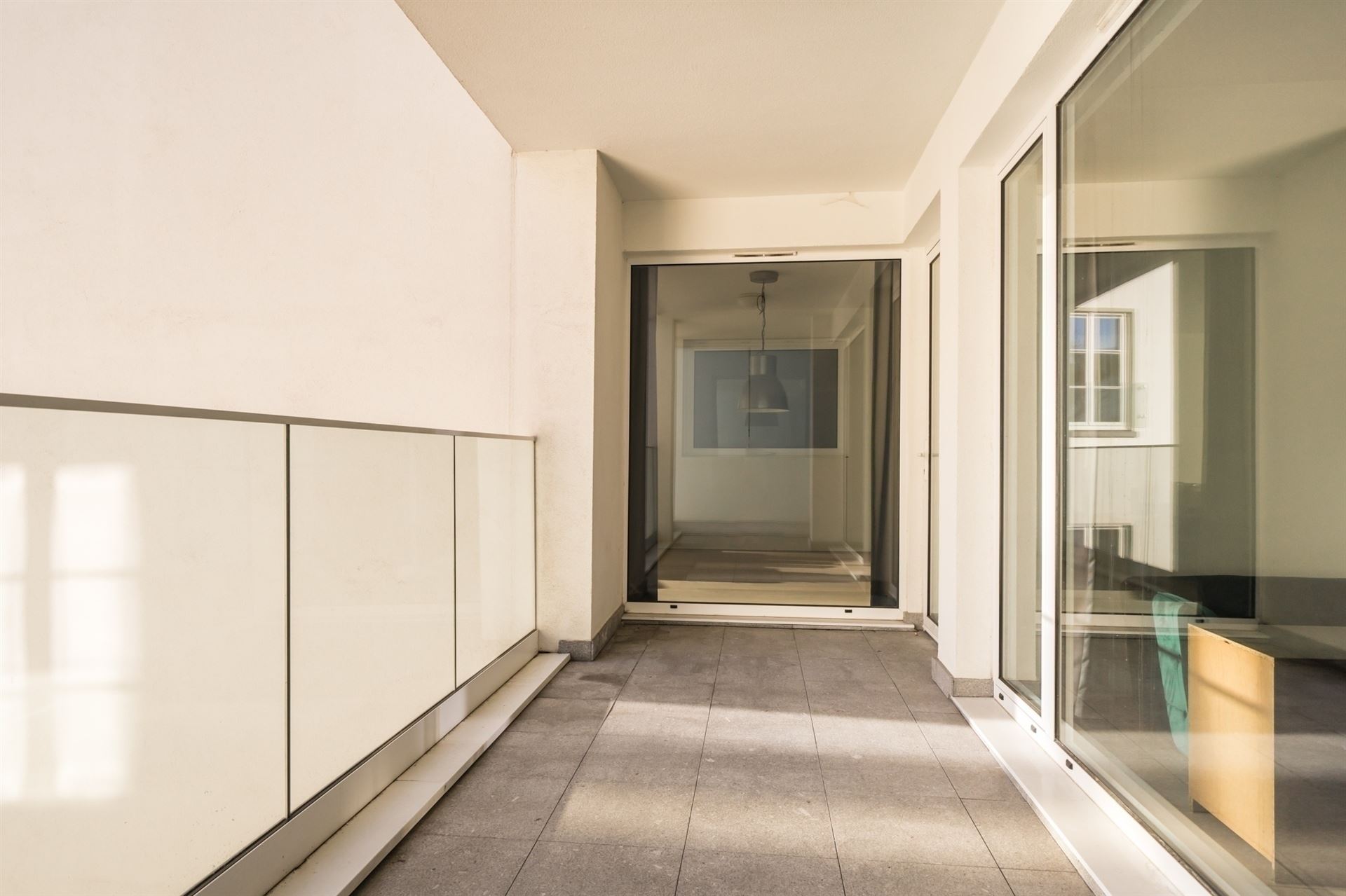 Beautiful, bright apartment with 3 bedrooms and terrace - photo 5