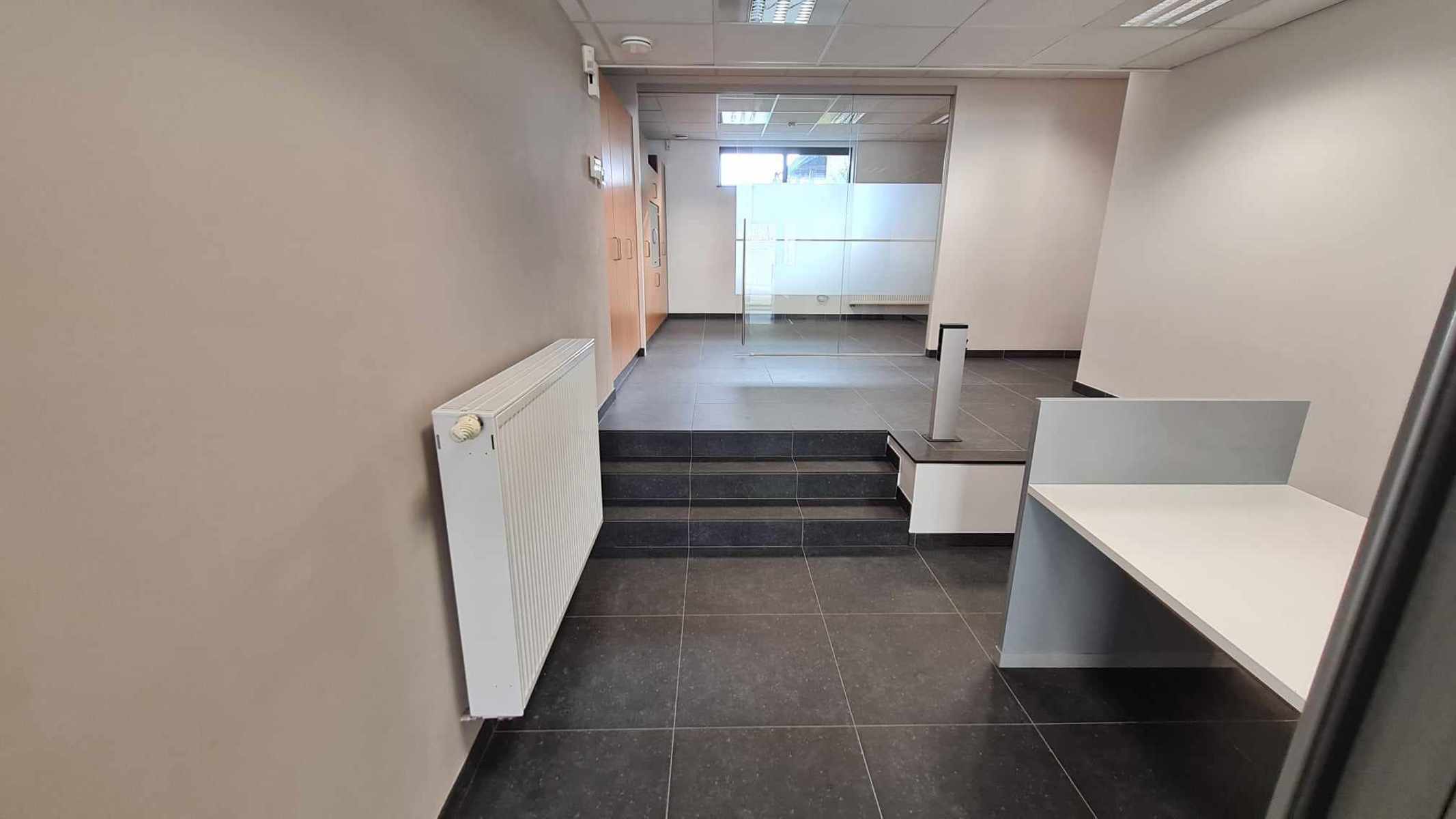 Commercial for rent in Kortenaken - photo 1