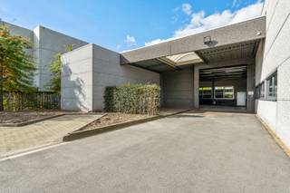 Commercial à louer à Oostkamp