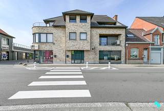 Dakappartement met twee slaapkamers gelegen op de tweede verdieping in residentie 'Bosmolens'. De bewoonbare oppervlakte bedraagt 105 m²...