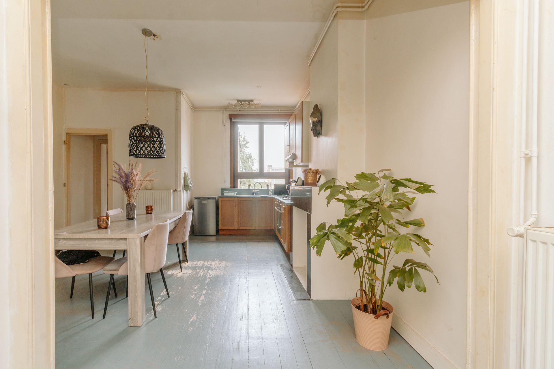 Appartementsgebouw met 3 verhuurde appartementen. - foto 4