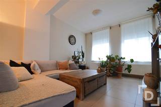 Gezellige stadswoning met tuintje & garage.Deze 2-slaapkamerwoning bevindt zich in het centrum van Poperinge, dichtbij kleinhandel, openbaar vervoer,...