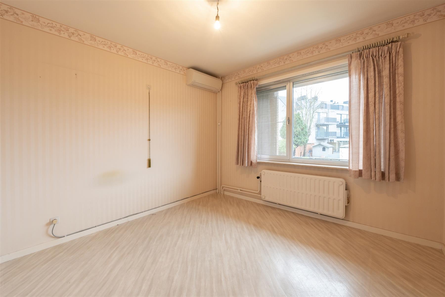 RUIM INSTAPKLAAR APPARTEMENT MET GARAGE - foto 4