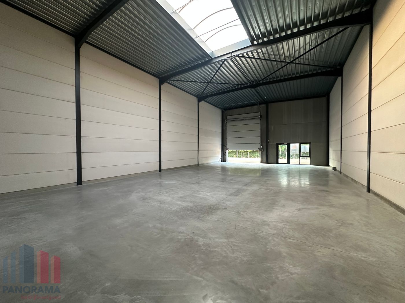 236 m² nieuwbouw KMO-unit langs Meensesteenweg - foto 1