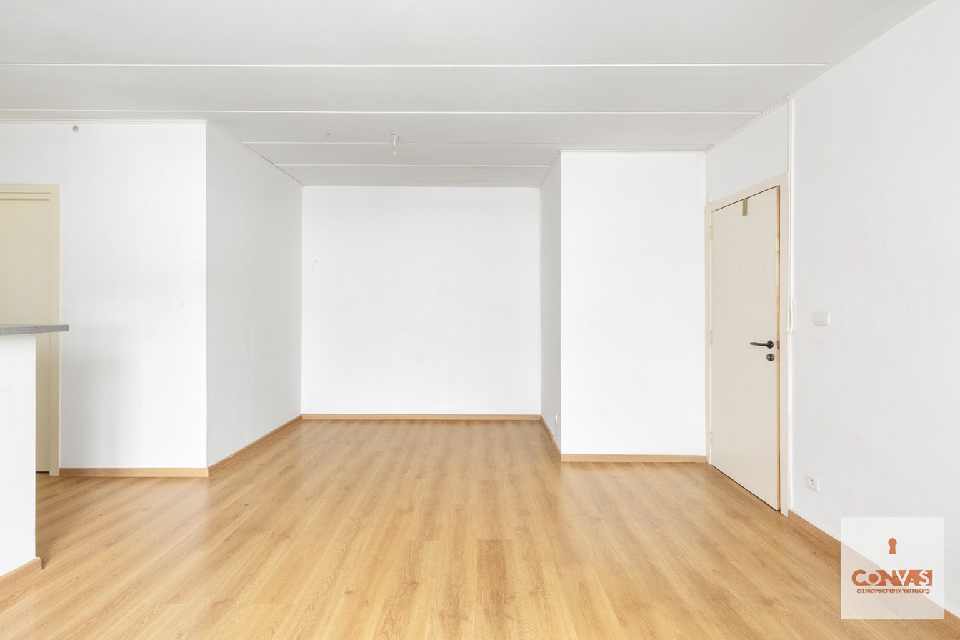 Op te frissen appartement nabij het stadscentrum - foto 4