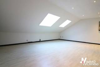 <p><span>Composition</span><span>:</span></p><p><span>Hall'private entrance: 7.92 m², fitted kitchen opening onto spacious living room: 32.95 m² , 2 bedrooms: 14.90 m² &amp; 19.20 m² , shower room with toilet, washbasin unit: 4.11m².</span></p><p><span> </span></p><p><span>Equipment :</span></p><p><span>Heating: convector (bedrooms) &amp; electric accumulator (living room), electric boiler.</span></p><p><span>Electricity: Two-hour, 220 V </span></p><p><span>Roof: Tiles + insulation </span></p><p><span>Windows: double-glazed skylight </span></p><p><span>Kitchen: furnished and equipped: single sink, electric hob, fridge, oven, hood (new)</span></p><p><span>Sanitary: wc, vanity unit with mirror &amp; lighting, shower cubicle (new)</span></p><p><span> </span></p><p><span>Connections</span><span>:</span></p><p><span>Sewer: yes</span></p><p><span>Water: yes</span></p><p><span>Gas: no.</span></p><p><span>Electricity: yes</span></p><p><span>Telephone: yes</span></p><p><span>Cable TV: yes</span></p><p><span> </span></p><p><span>This document is provided for information only and is not contractually binding. It is subject to change without notice</span></p><p><span> </span></p>