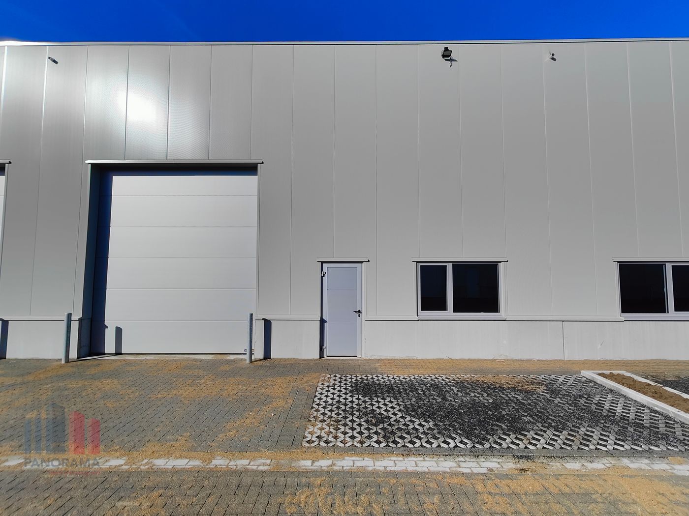 NIEUWBOUW KMO-UNIT VAN 333 m² TE HUUR IN BLANKENBERGE - photo 1