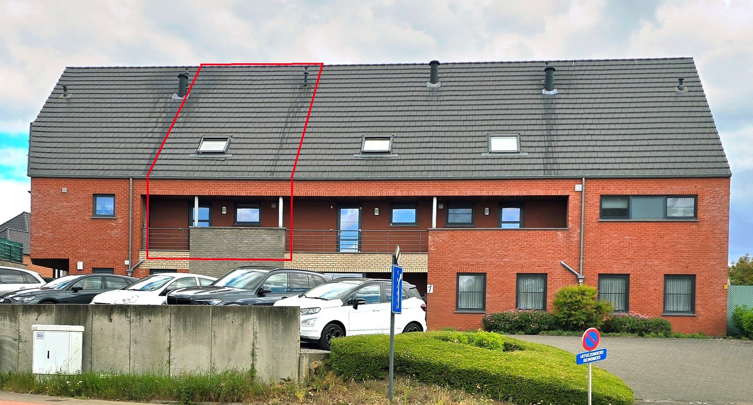 TE KOOP : instapklaar duplex-appartement met ruim terras en autostaaplaats te Heusden-Zolder - foto 4