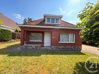 <p>Rustig gelegen woning met veel potentieel op een perceel van 8 are 00.</p><p>Deze leuke woning heeft op het gelijkvloers een grote leefruimte met plaats voor een zithoek, eetkamer en bureau. Hier is ook een pelletkachel geïnstalleerd. Verder is er een grote keuken met zicht op de tuin, een badkamer, een slaapkamer en een grote garage. <br />Op de 1ste verdieping zijn er 2 slaapkamers.</p><p>Vooraan de woning is er een grote oprit met carport en achteraan is er een terras met aansluiting op de tuin.<br />Door de rustige ligging is het hier heerlijk vertoeven.</p><p>EPC: 733 kWh/m² UC: 20230608-0002913970-RES-1</p><p>Wens je een gratis schatting? Vergeet dan zeker geen contact met ons op te nemen!</p><p>Wil jij meer informatie over deze woning? Bel ons dan op 016 90 10 21 of mail naar info@future-home.be.</p><p>Woongebied, Geen Vergunning, Geen Verkavelingsvergunning, Geen Dagvaarding, Geen Voorkooprecht</p>