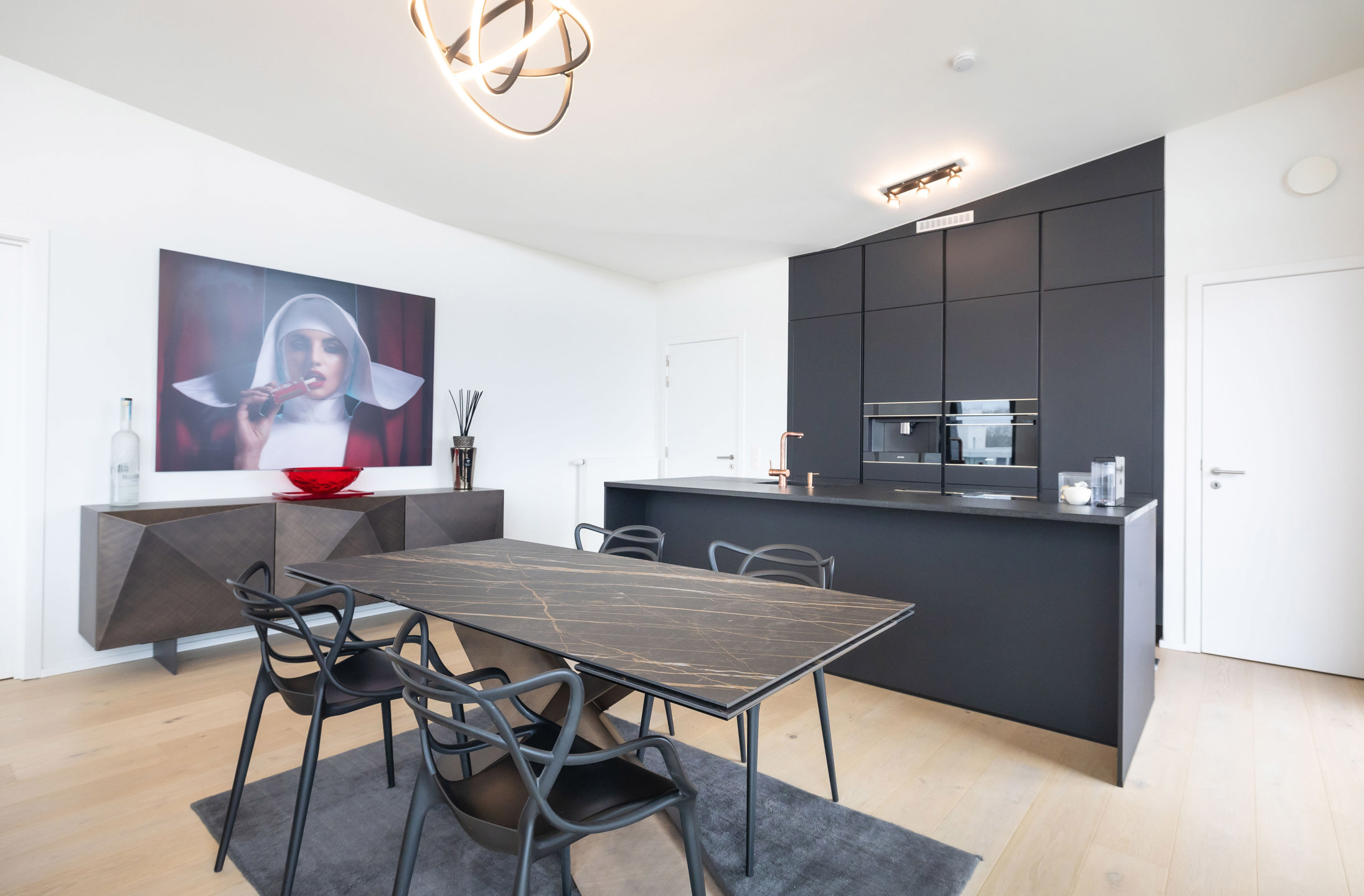 Schitterend penthouse 2 slaapkamers ± 113m² en terras ± 62m² - foto 2