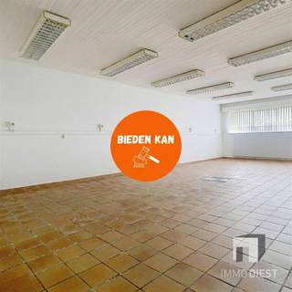 Commercial à vendre à Beringen