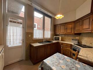 GROTE MARKT 19, 2850 BOOMRuim appartement met drie slaapkamers en een uitzicht! Zoek je een ruim klassevol op te frissen appartement met drie...