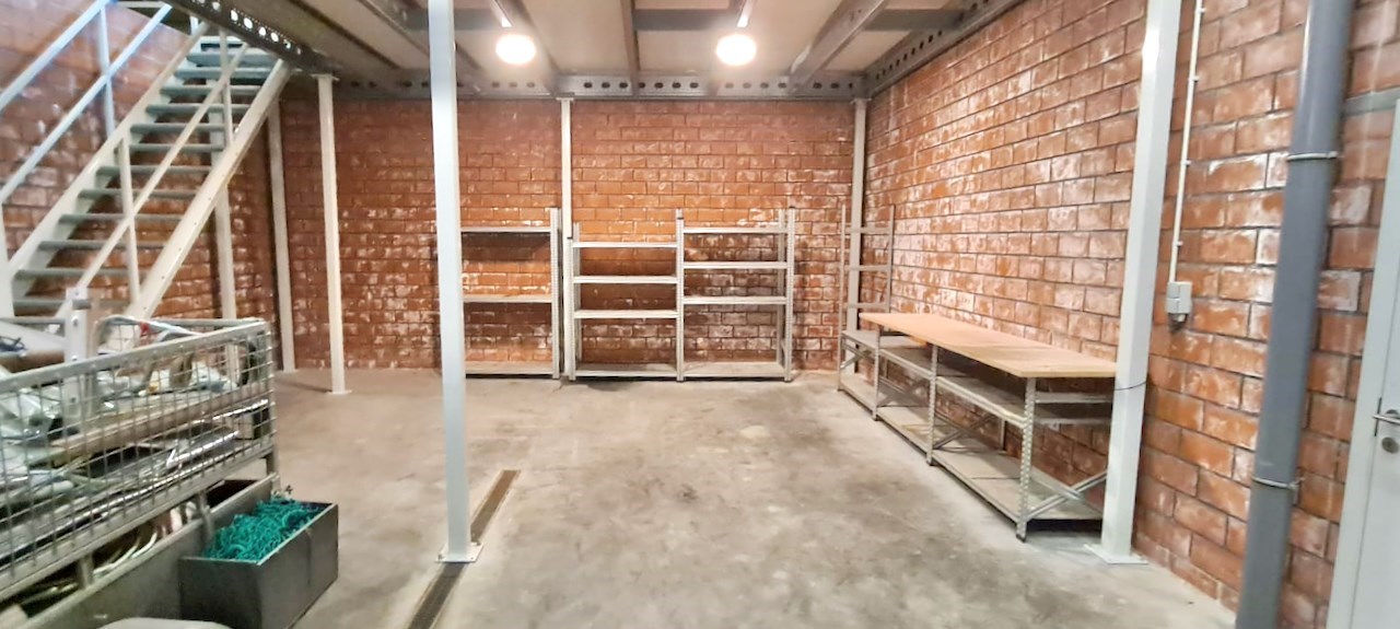 Opslagruimte van +- 90m² te huur te Evergem ! - foto 4