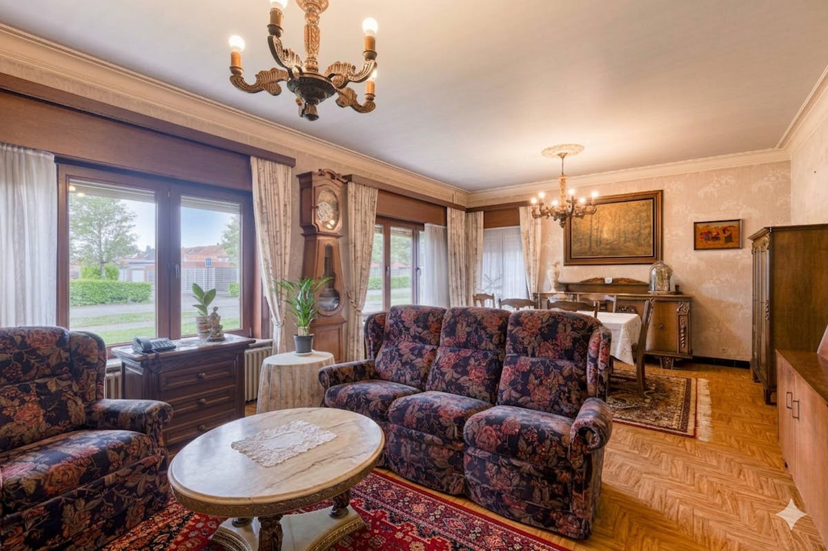 Ruime woning met 3 slaapkamers en grote tuin te koop! - foto 5
