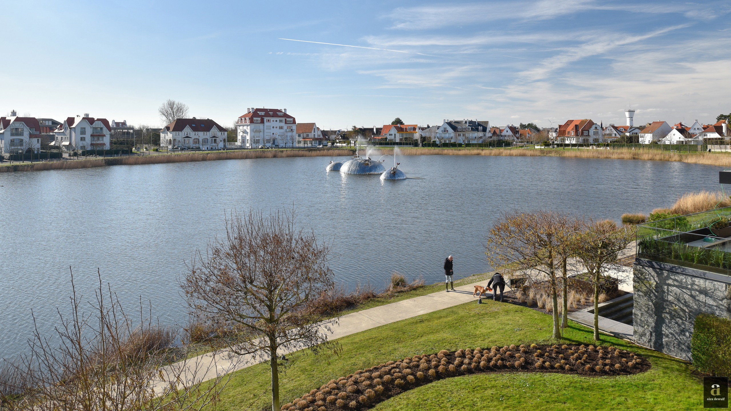 Uitzonderlijk hoekappartement in La Reserve: discrete verkoop - foto 2