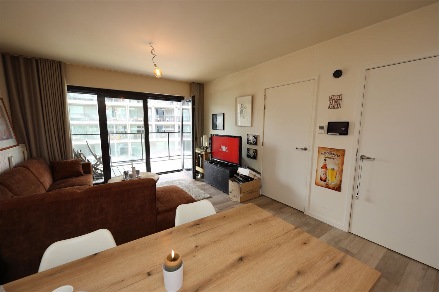 Recent service flat with side sea view in Mariakerke-Oostende! - photo 5