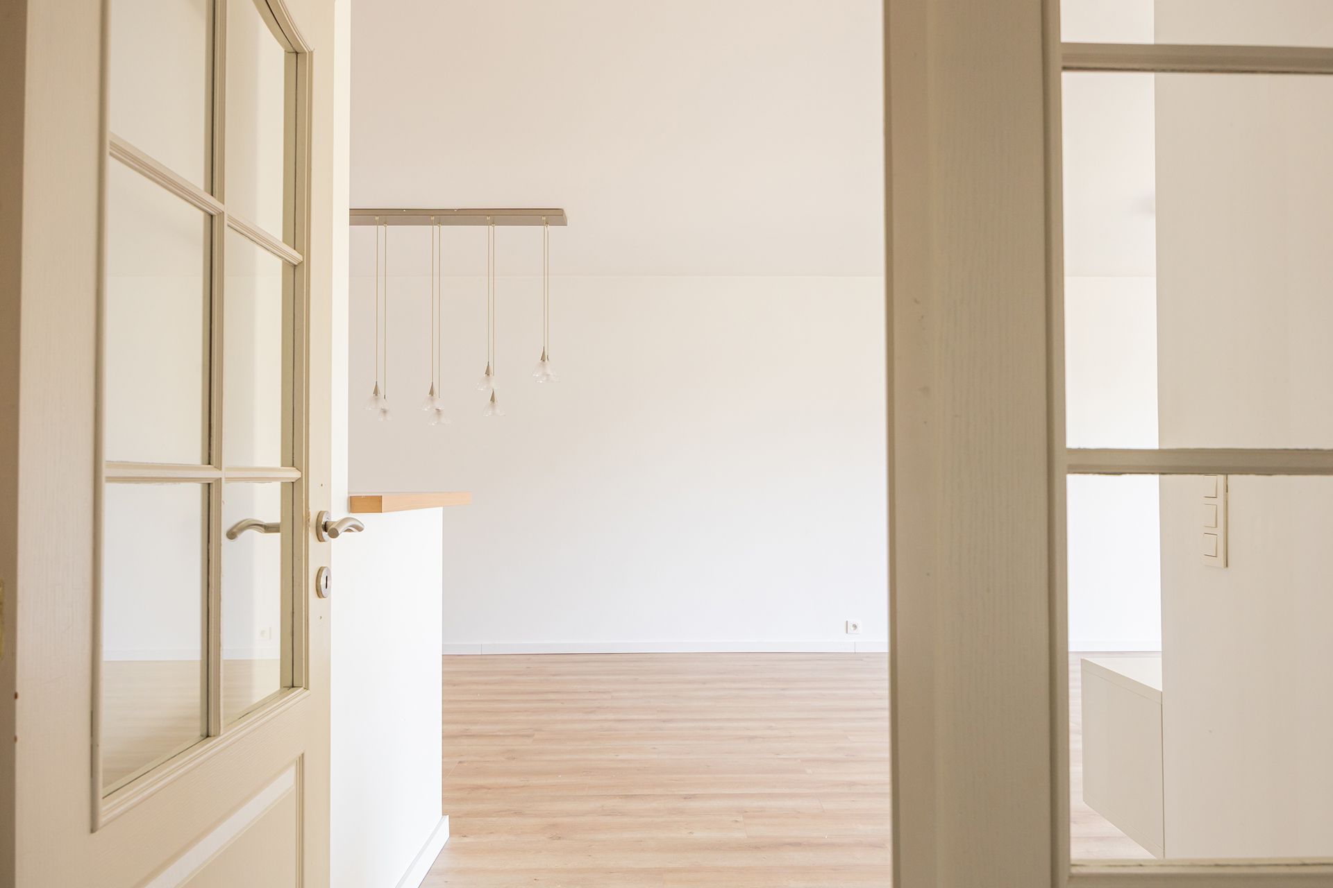 Lichtovergoten appartement met 2 terrassen en garagebox! - foto 2