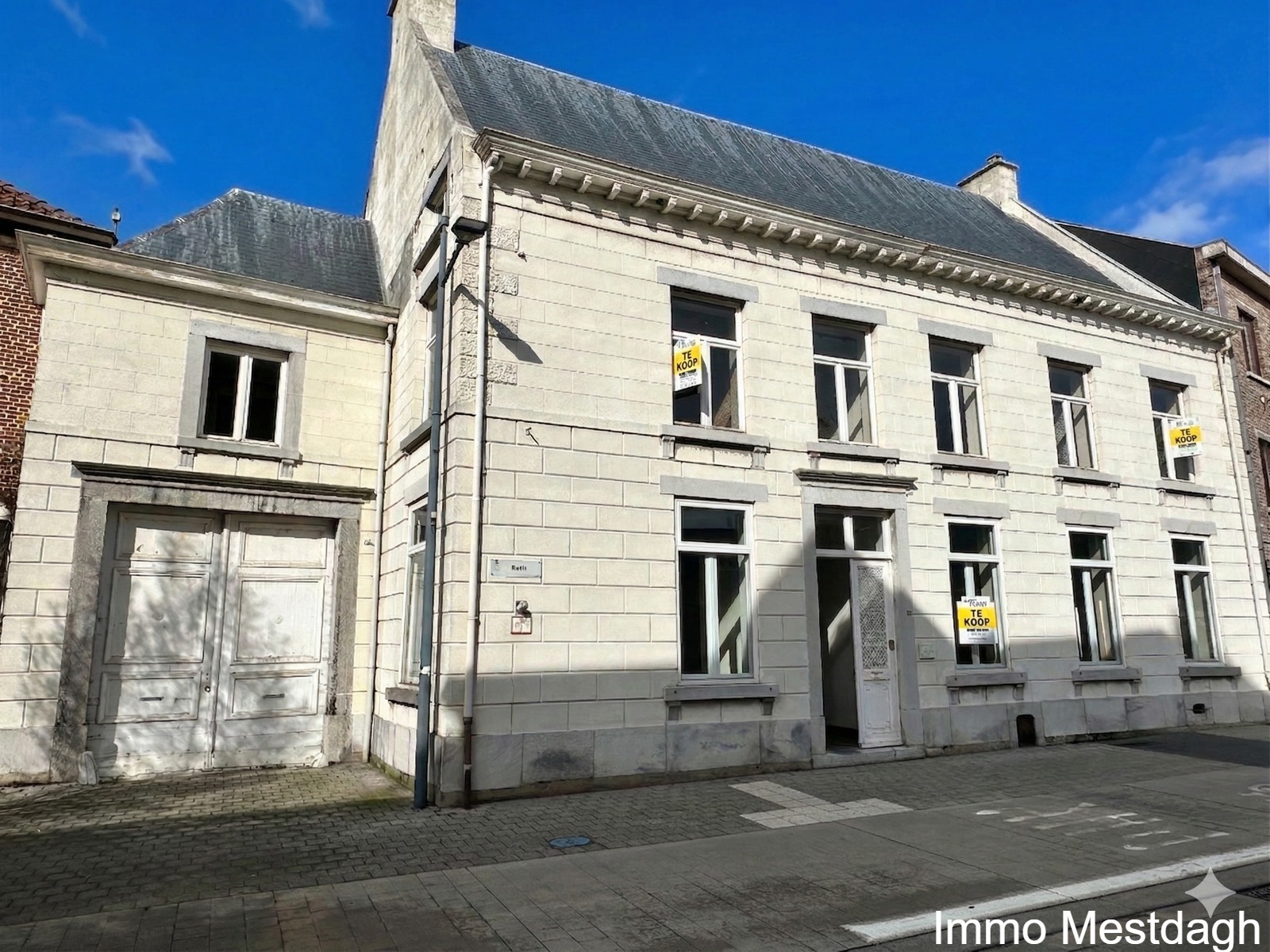 Uniek Herenhuis met tuin & garage in het centrum - foto 1