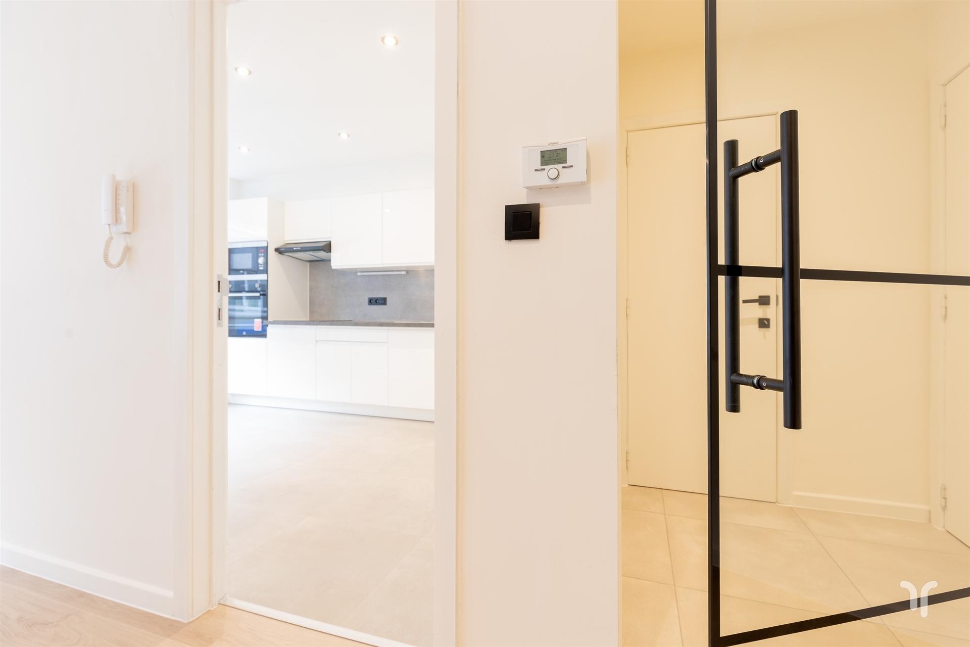 Appartement à vendre à Torhout avec 2 chambres - photo 2