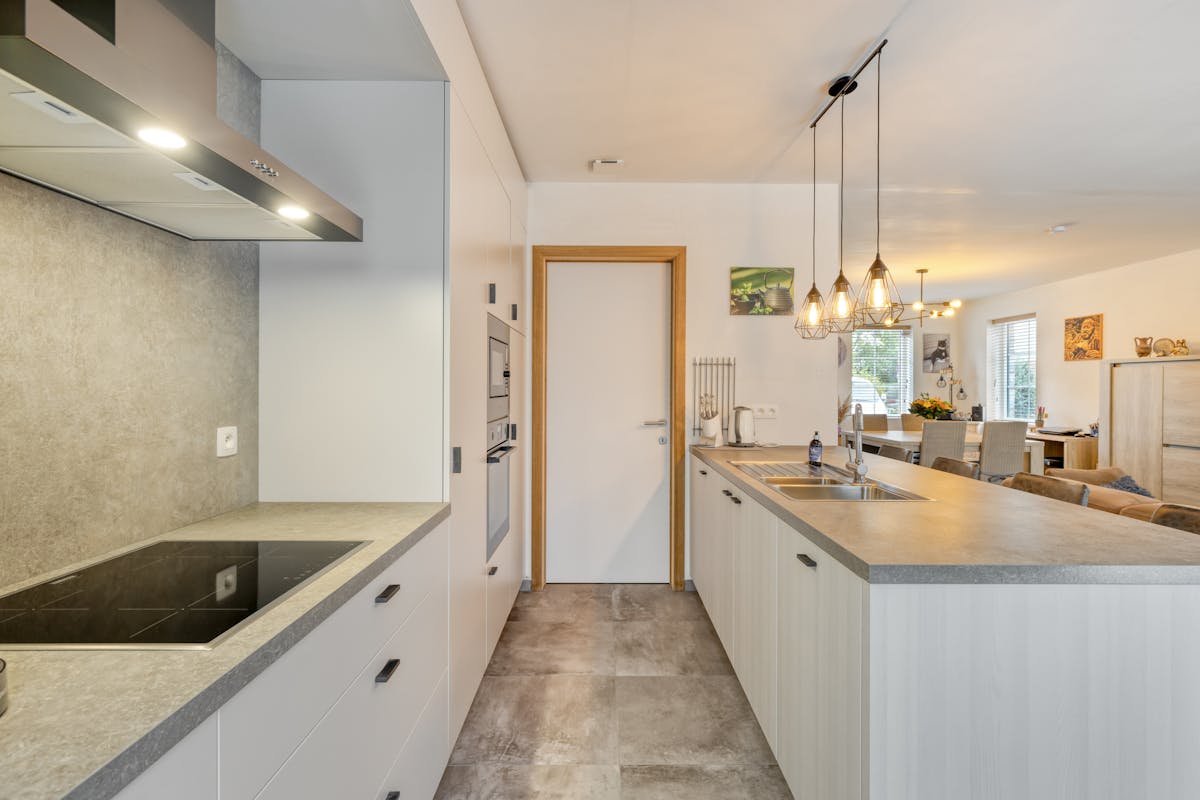 Maison moderne prête à emménager dans un cul-de-sac recherché - photo 4