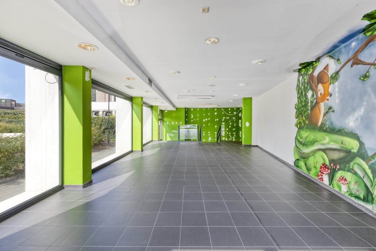 Commerciële ruimte van 428m2 in hartje Hasselt - foto 5