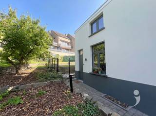 Gezellig huisje met tuin te huur in het centrum van LeuvenBent u op zoek naar een charmante en gezellige woning op een rustige locatie in hartje...