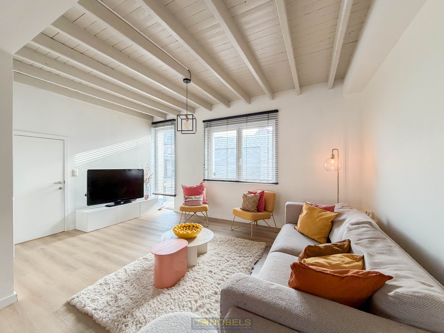 Te koop, Instapklare halfopen bebouwing met garage op gunstige ligging te Deinze! - foto 2